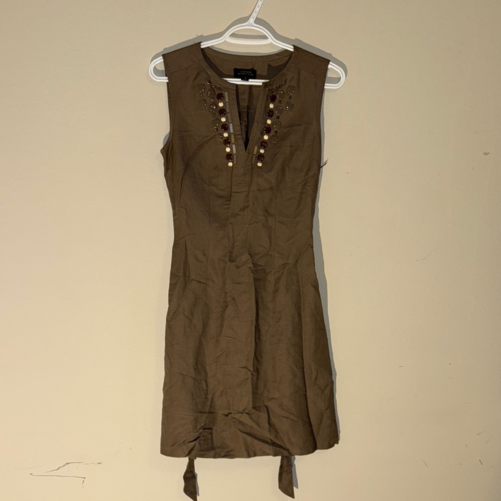 Tahari Brown Sleeveless Size 2 Dress